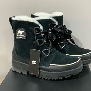 NIB! Sorel Tivoli IV WP Women’s Boots Size 9